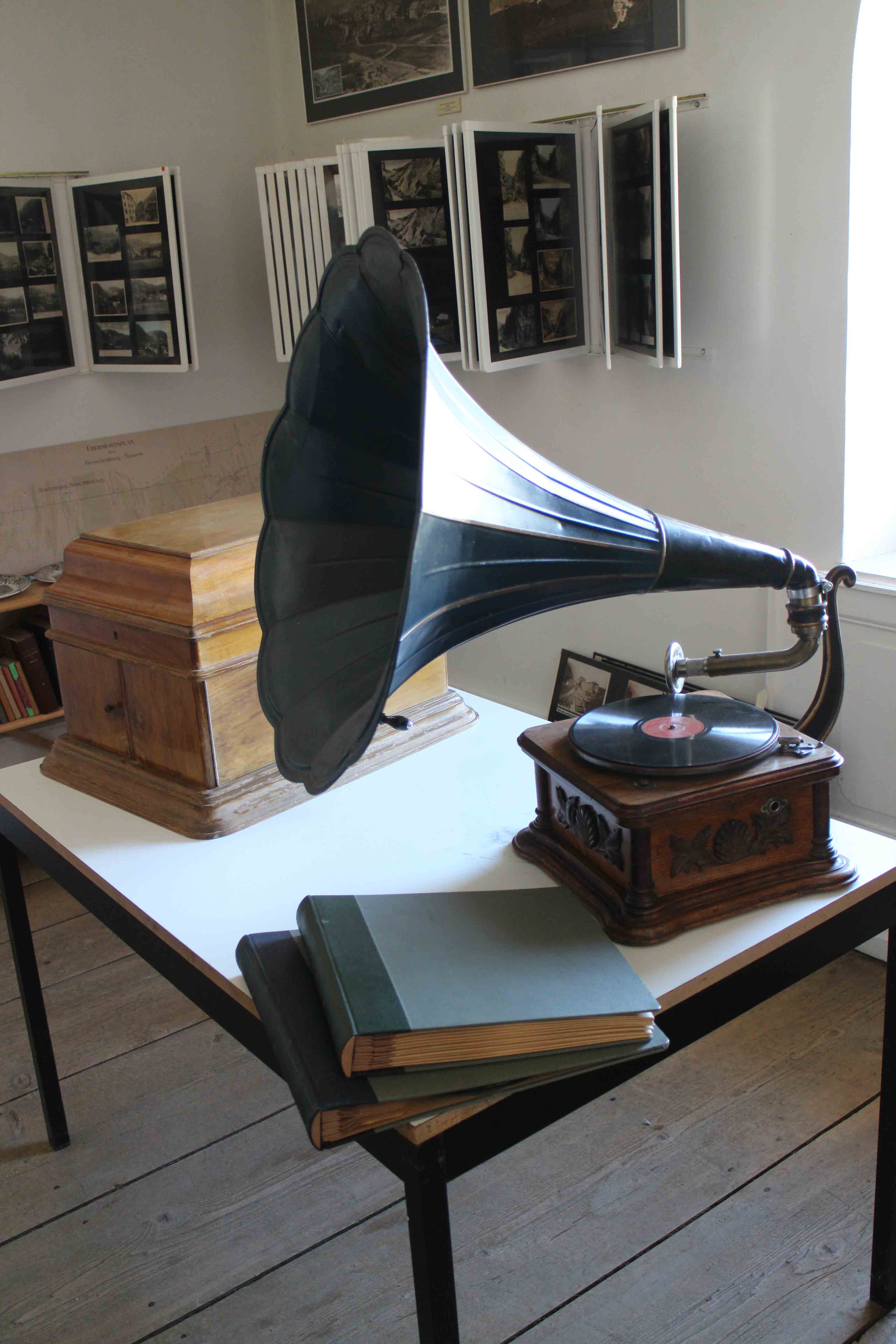 gramophone du mtah